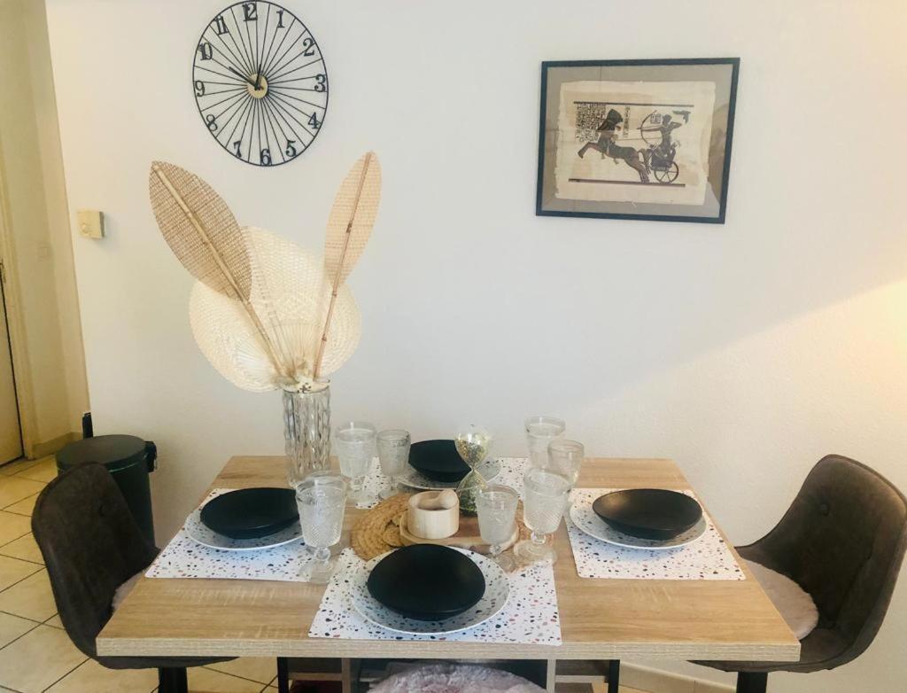 Apartamento Le Camelia Tallard Exterior foto